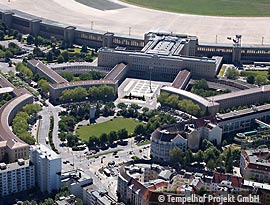 Luftaufnahme des ehemaligen Flughafens Tempelhof