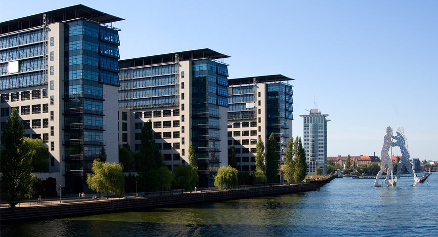 Treptowers und Molecule Man im Berliner Bezirk Treptow-Köpenick