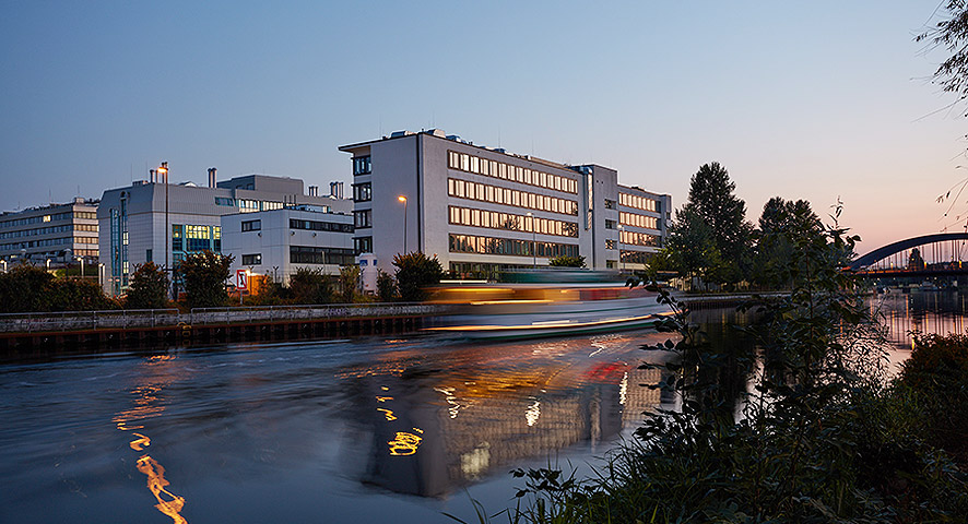 Luftaufnahme des berlinbiotechparks im Bezirk Charlottenburg-Willmersdorf